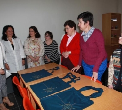 Su Alteza Real la Princesa de Asturias durante su visita al Taller de Costura